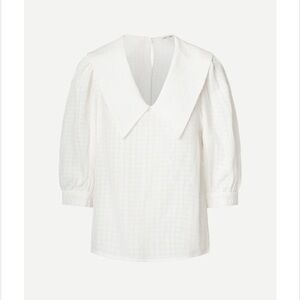 SAMSOE White Textured Pilgrim Collar Blouse